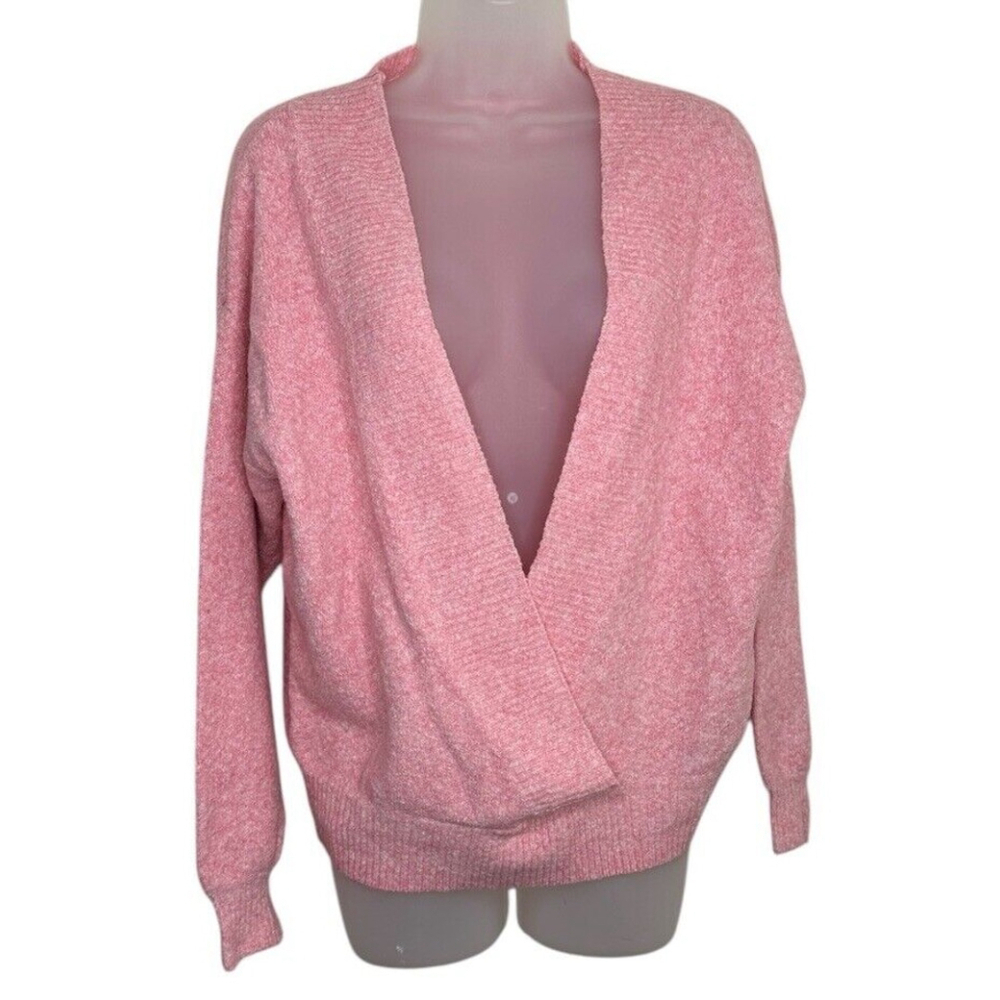 Silence + Noise Urban Outfitters Crossover Sweater Size XS Pink‎ Soft & Cozy